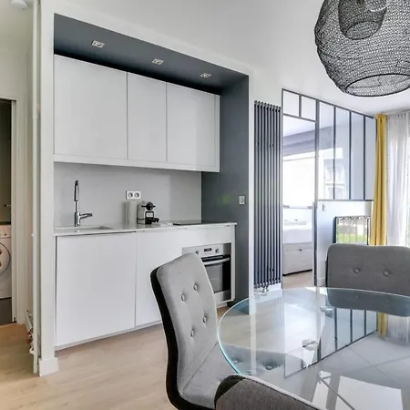 Superbe Pour 2 - Pere-lachaise By Guestready